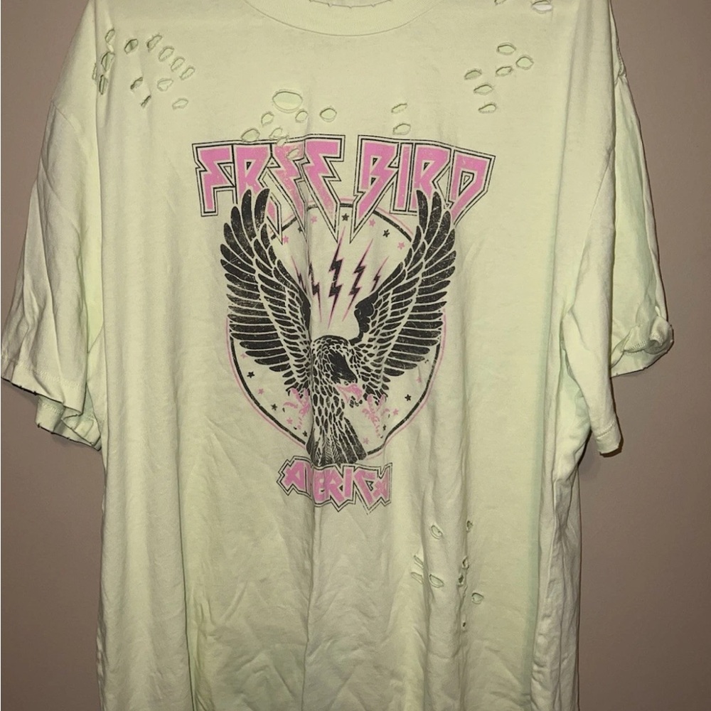 Edgy Free Bird Graphic Tee - Light Cream